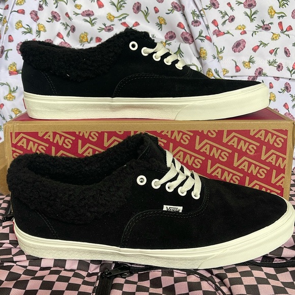 Vans | Shoes | Vans Mens Authentic Sherpa Cozy Hug